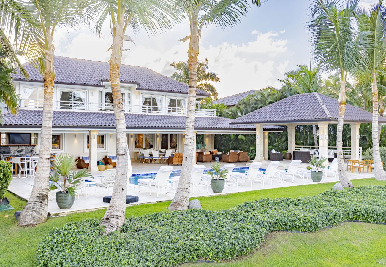 Villa en Punta Cana - Tortuga D8 - Spacious Golf Villa 