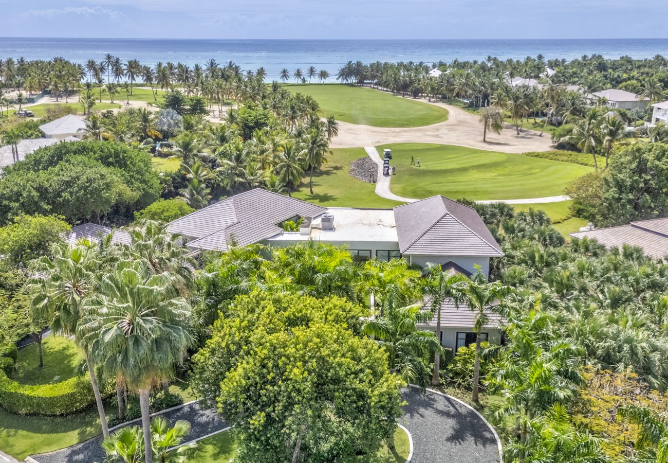 Villa en Punta Cana - Tortuga C9 - Charming Golf View Villa 