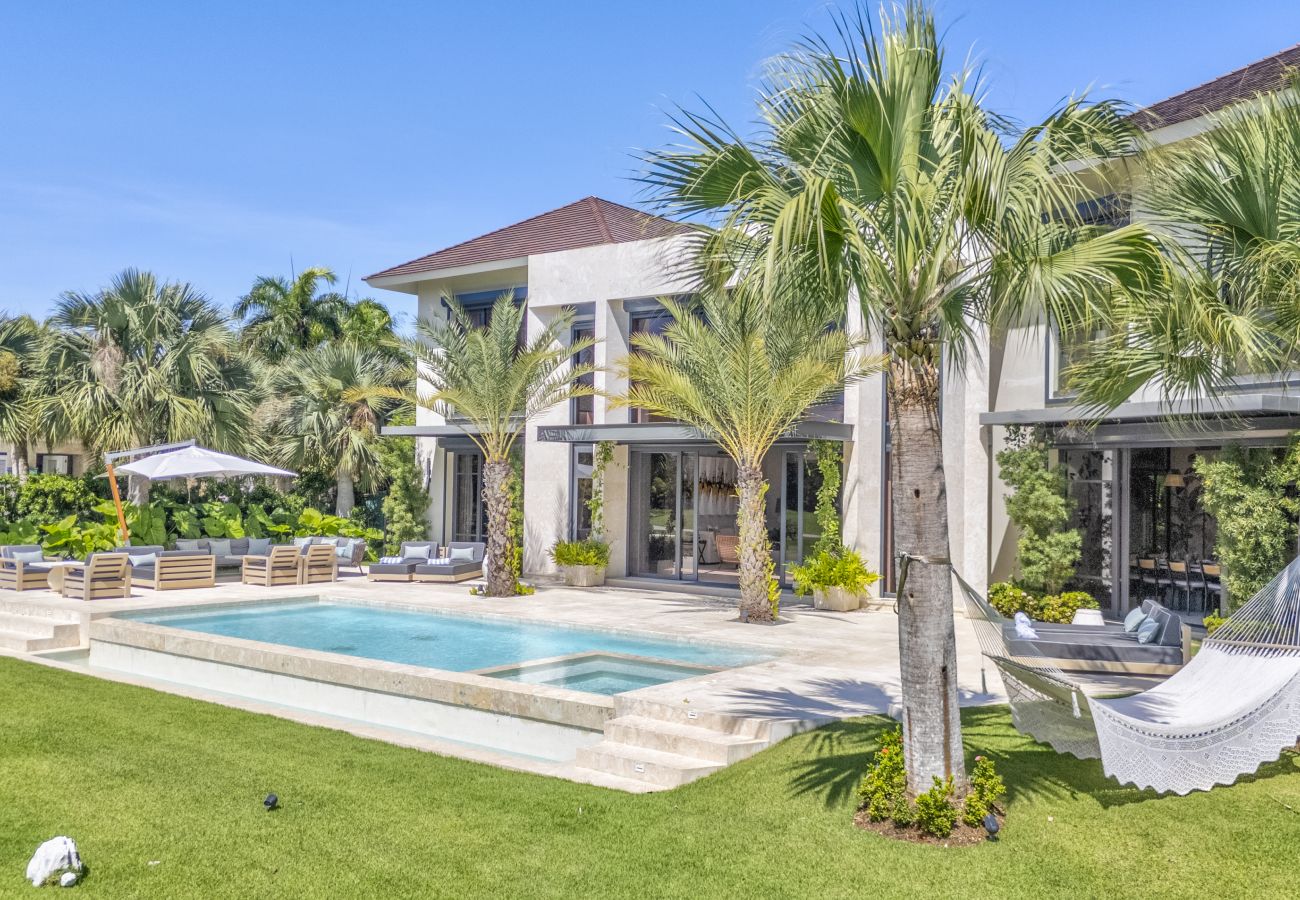 Villa en Punta Cana - Tortuga C9 - Charming Golf View Villa 