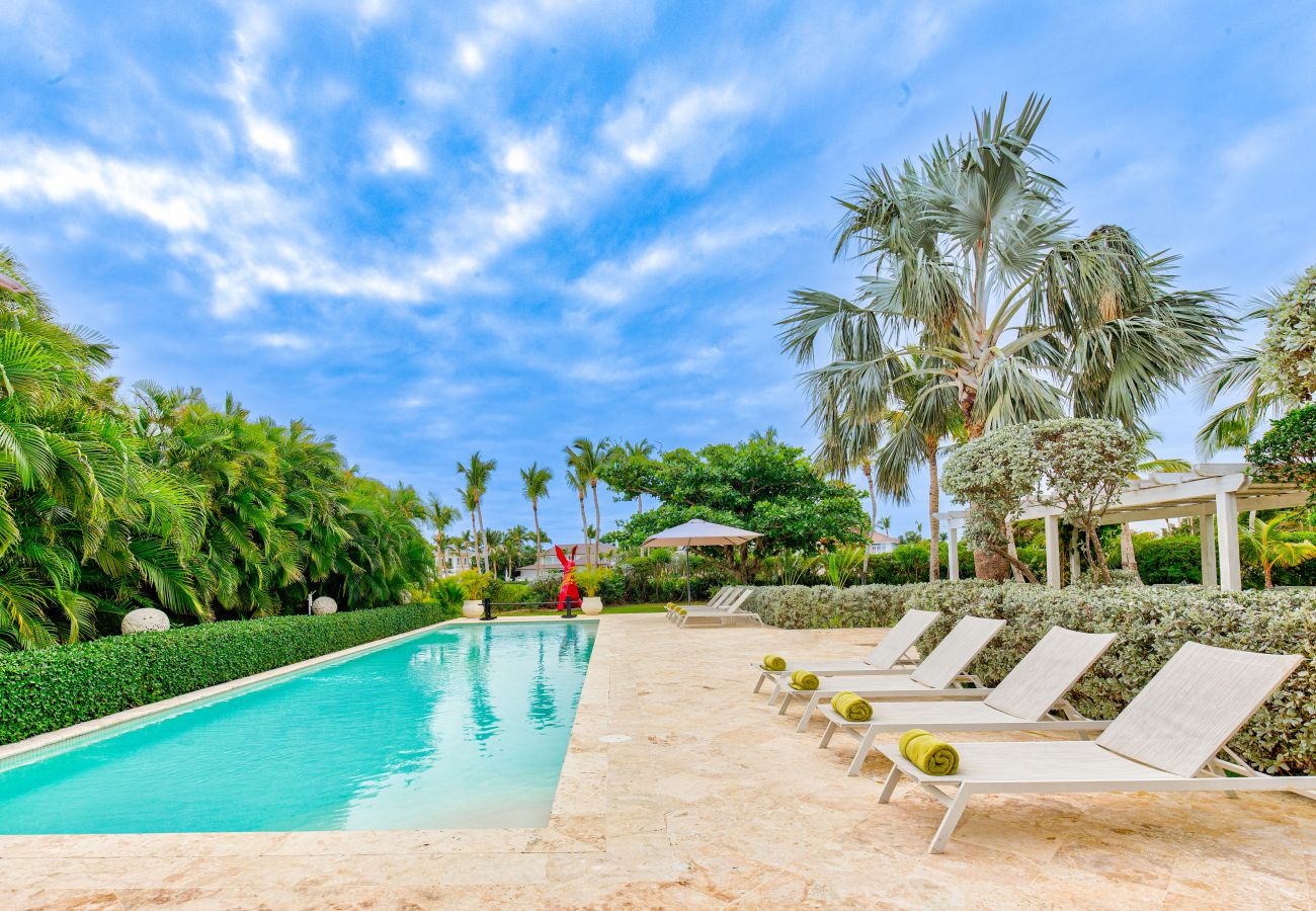 Villa en Punta Cana - Villa Atalaya - Large Garden & Golf View 