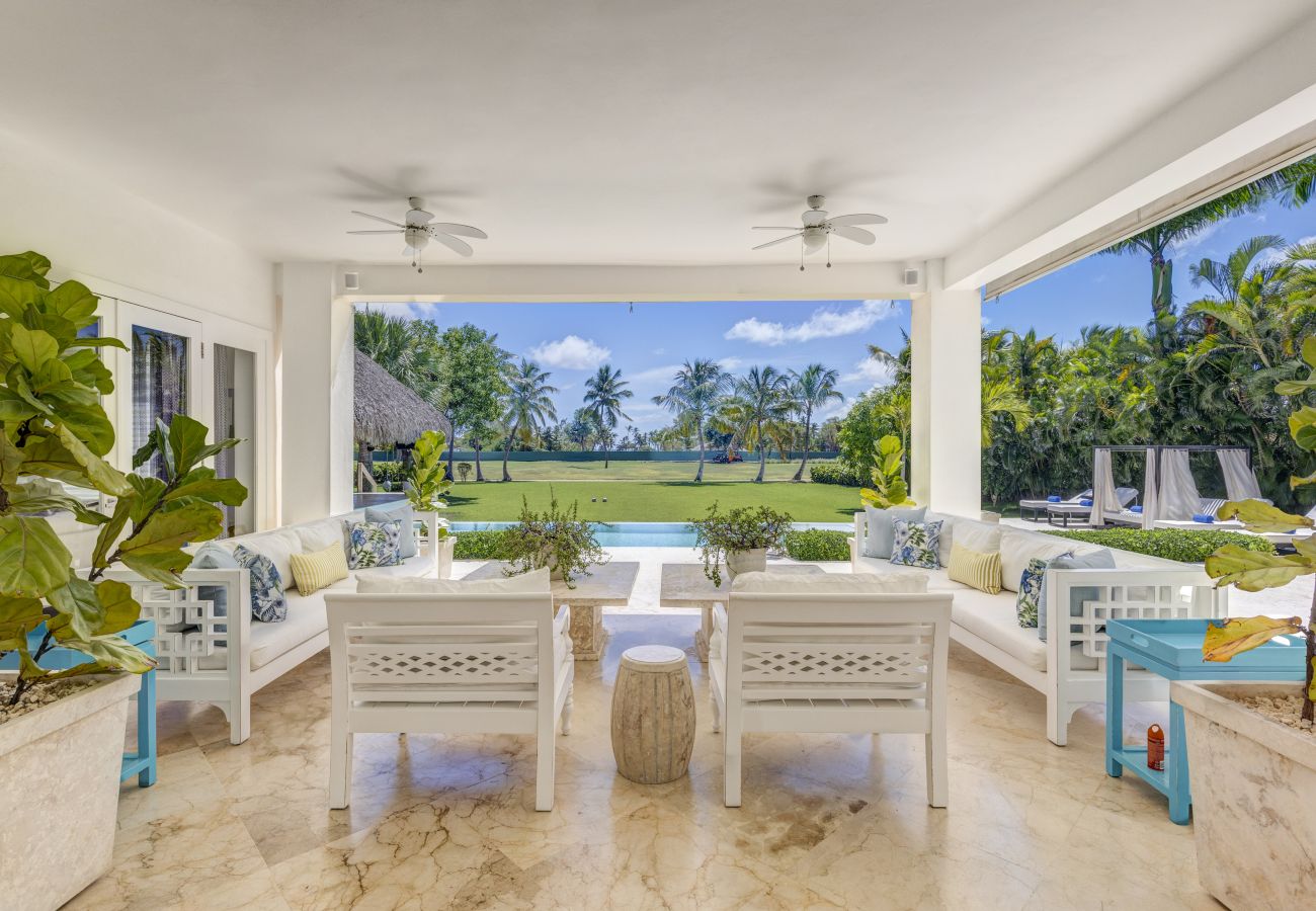 Villa en Punta Cana - Villa Good Vibes - Golf & Partial Ocean View 