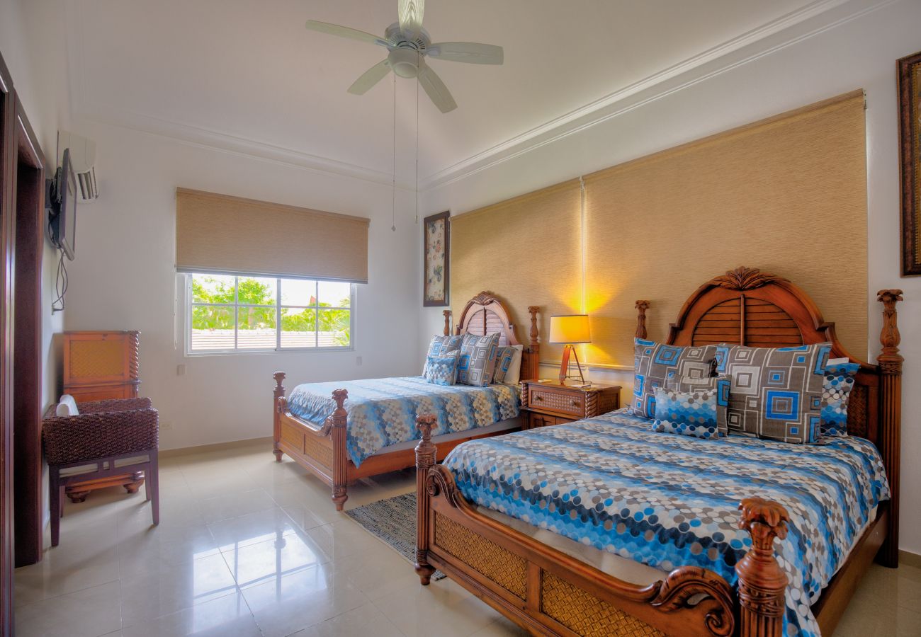 Villa en Punta Cana - Tortuga C33 - Exquisite Folf View Villa 