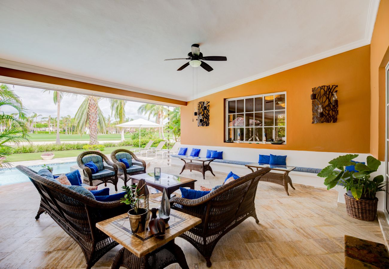 Villa en Punta Cana - Tortuga C33 - Exquisite Folf View Villa 