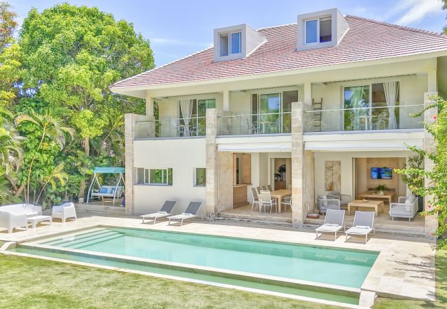 Villa en Punta Cana - Tortuga B19 - Beautiful Golf & Ocean View Villa 