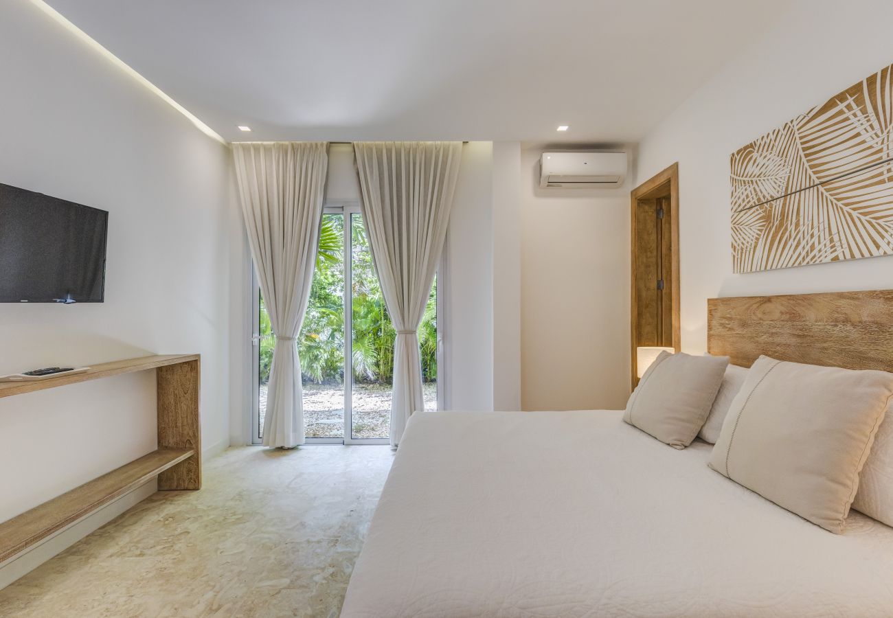 Villa en Punta Cana - Tortuga B19 - Beautiful Golf & Ocean View Villa 