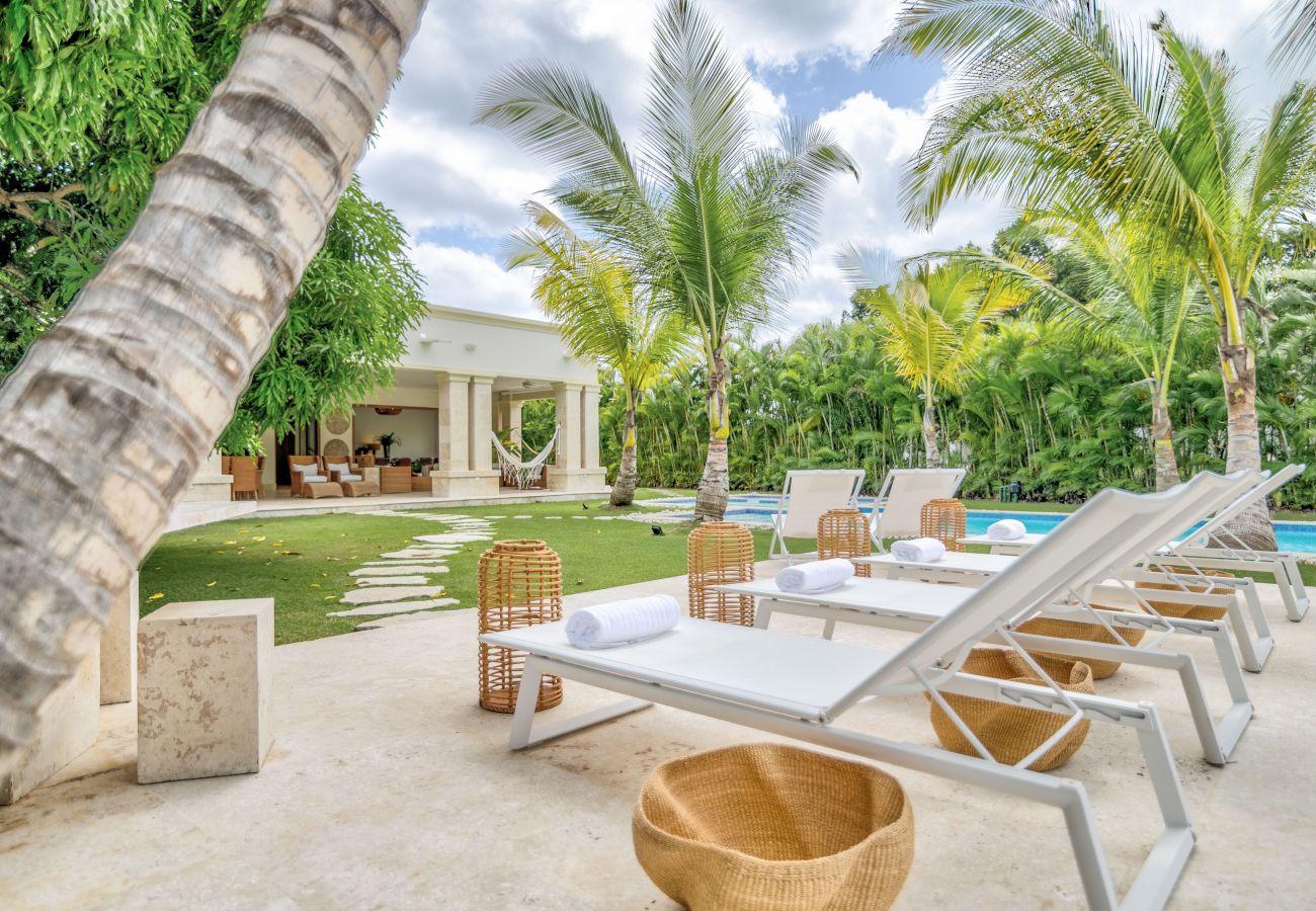 Villa en Punta Cana - Tortuga C41 - Colonial - Style Villa With Golf View