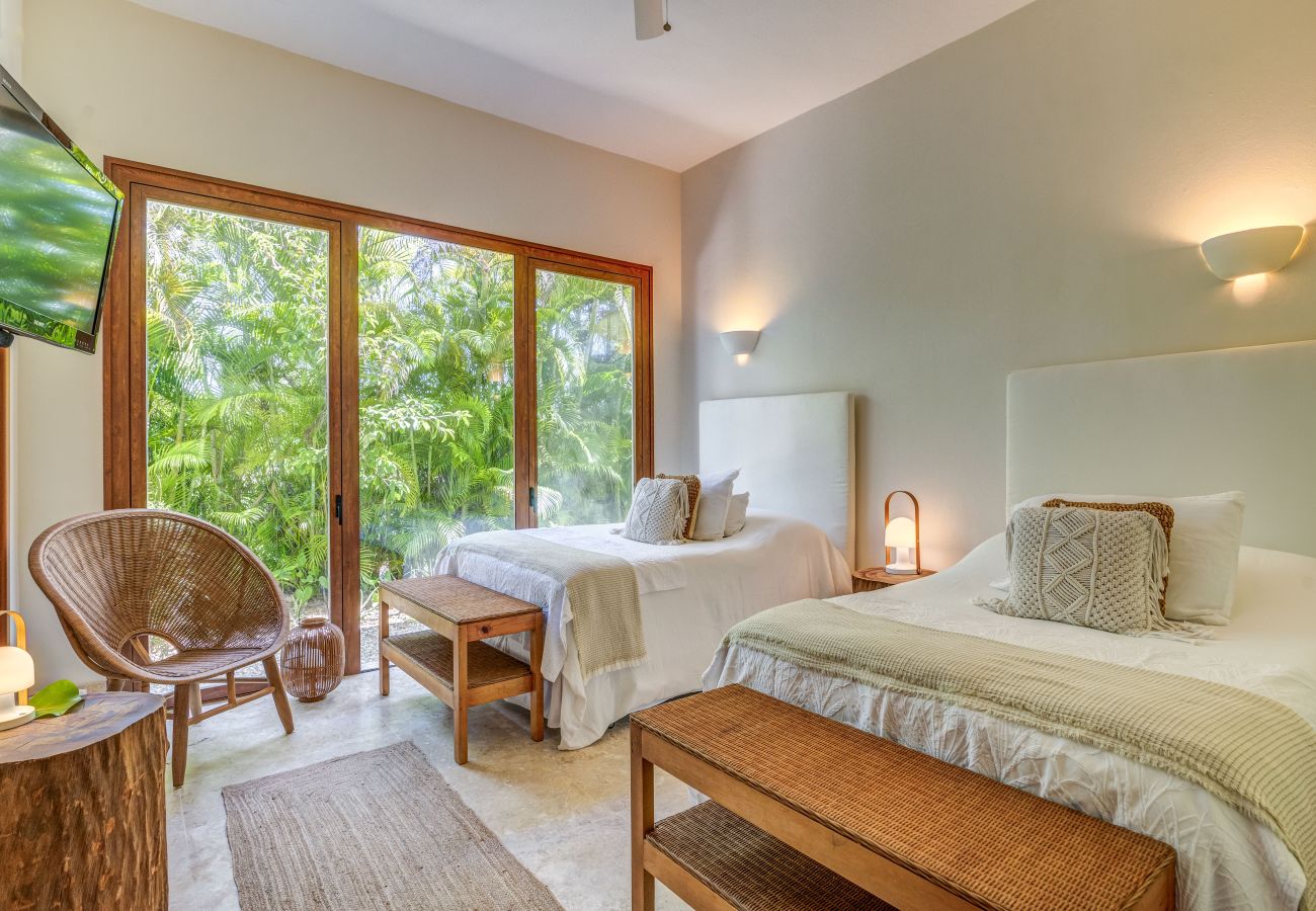 Villa en Punta Cana - Tortuga C41 - Colonial - Style Villa With Golf View