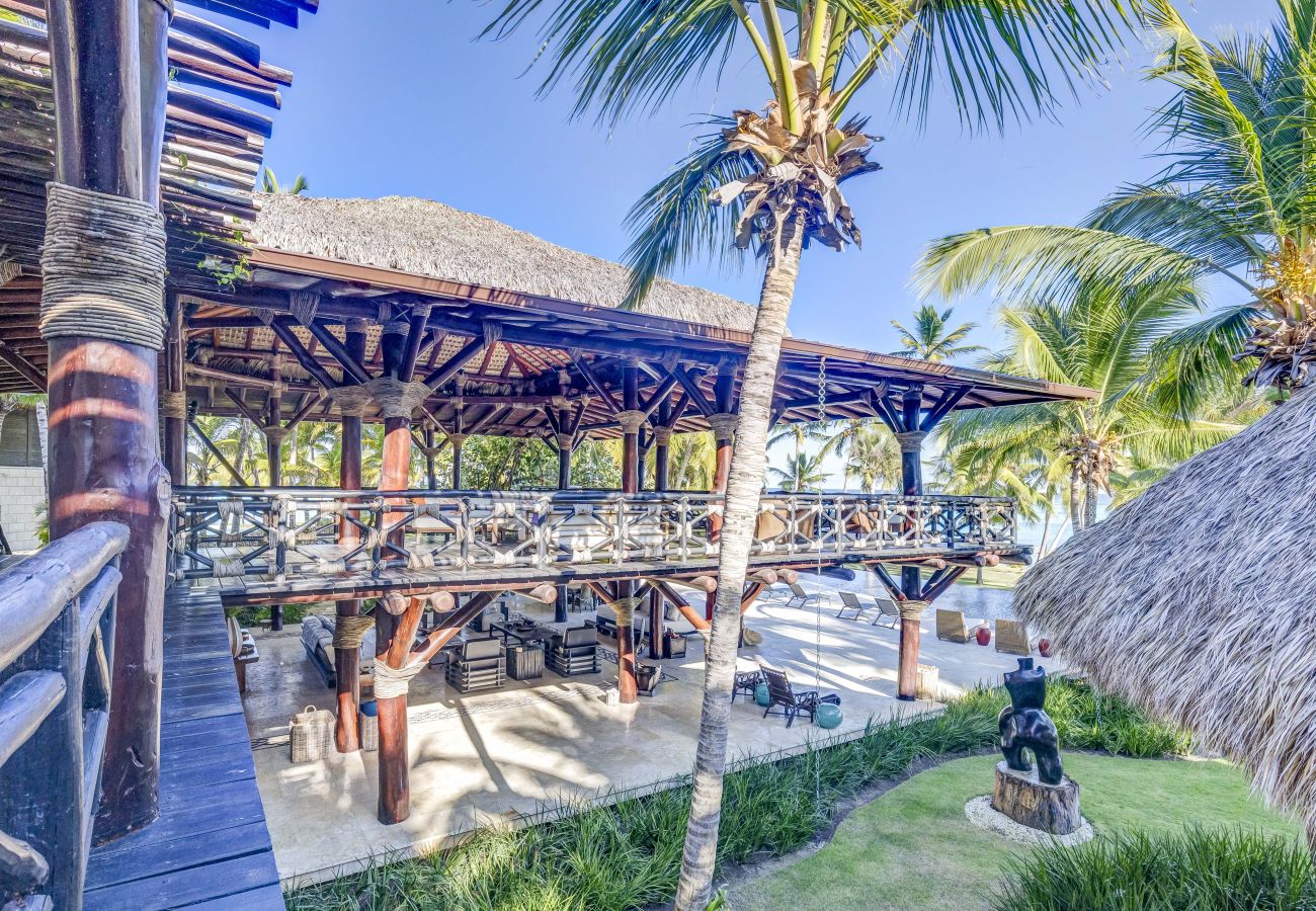 Villa en Punta Cana - Las Hamacas Stunning Beachfront Villa At Cap Cana