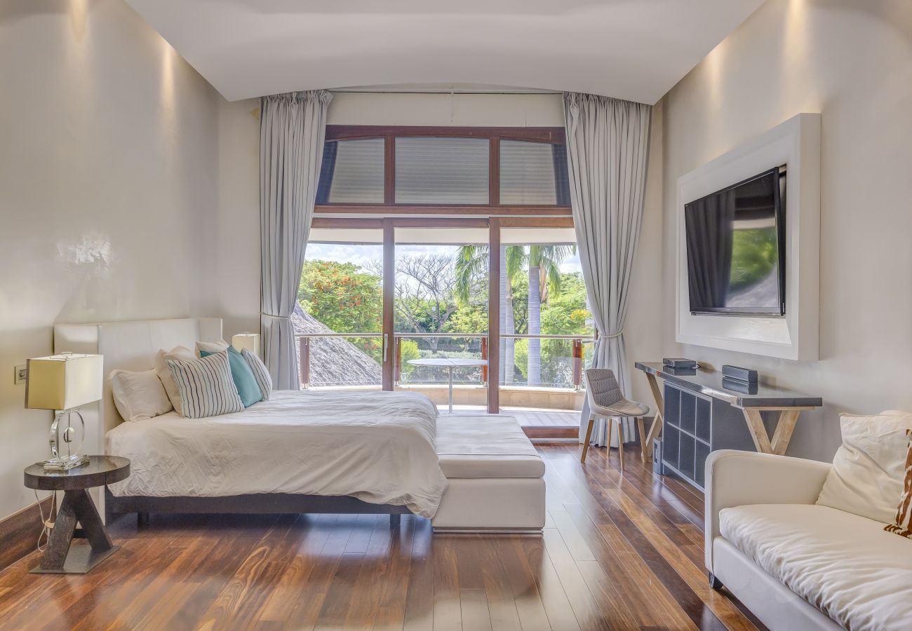 Villa en Punta Cana - Blue Oasis - Beachfront With Breathtaking Views 