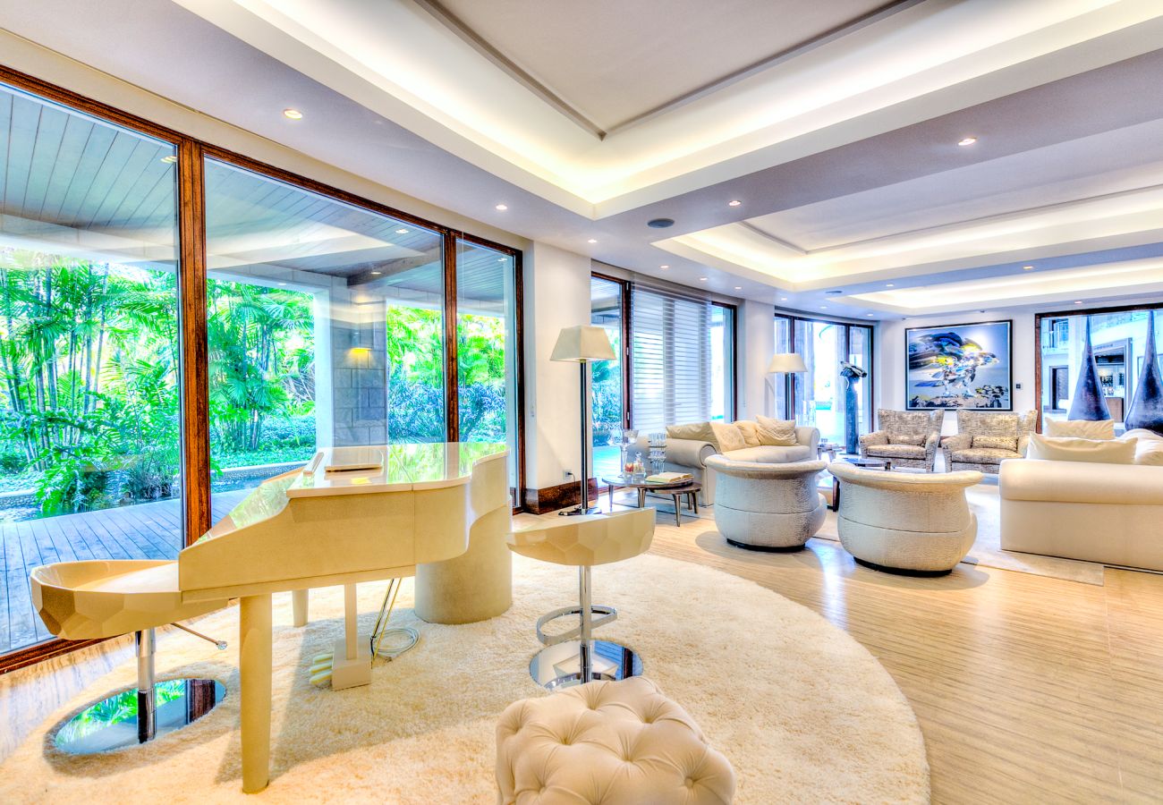 Villa en Punta Cana - Blue Oasis - Beachfront With Breathtaking Views 