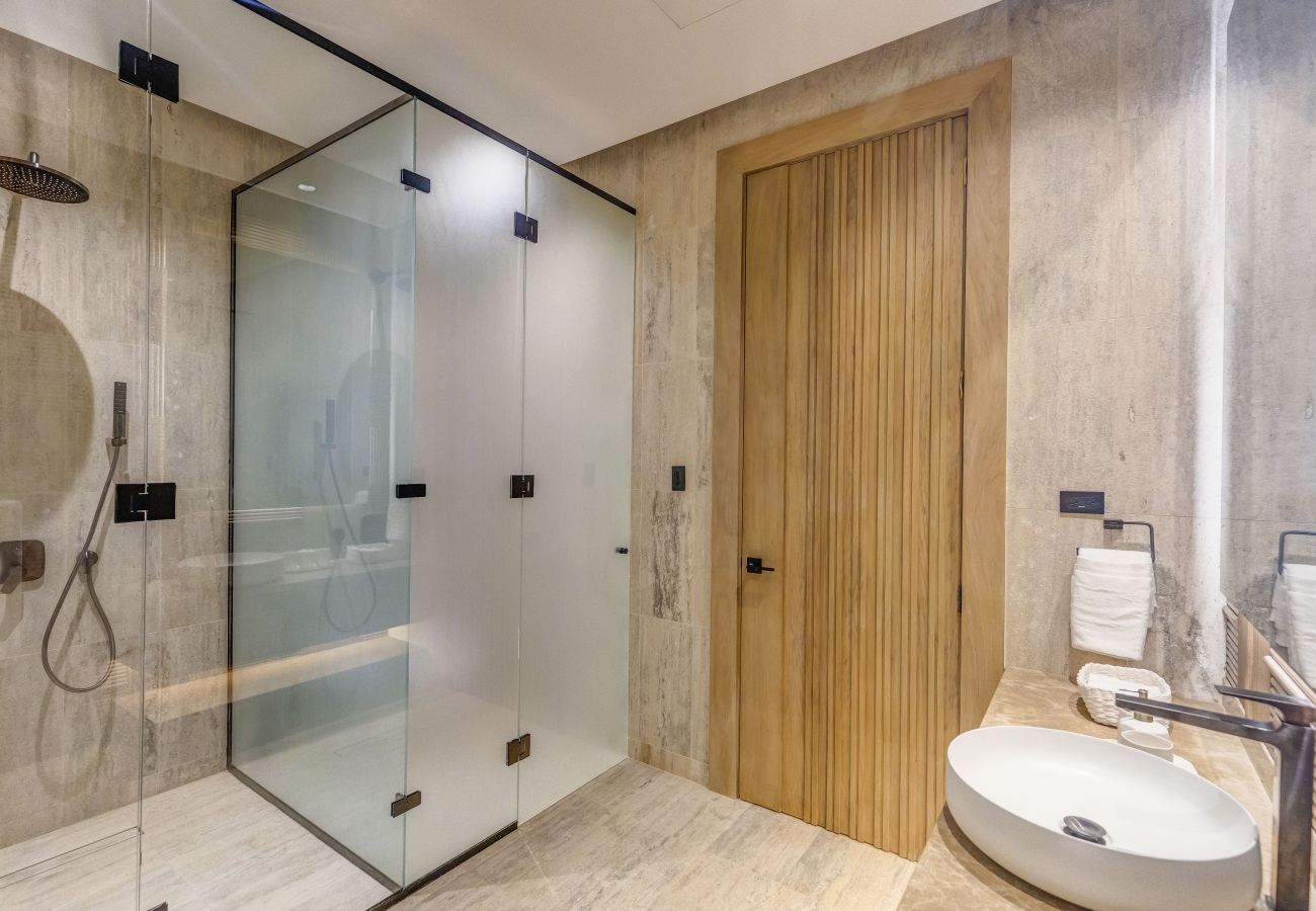 Villa en Punta Cana - Casa del Mar - Cap Cana Beachfront Masterpiece 