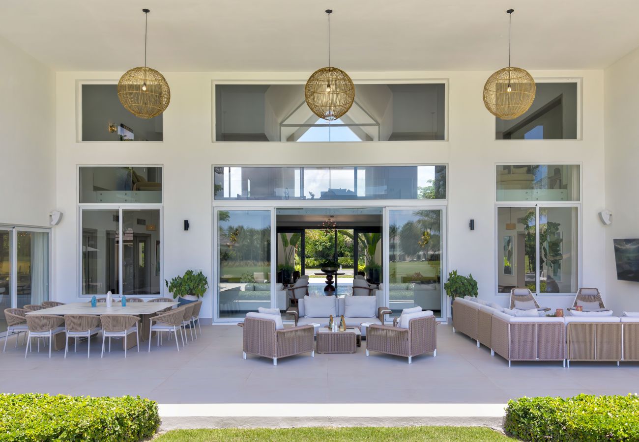 Villa en Punta Cana - Villa Mariposa | Luxury Golffront Villa in Punta Cana