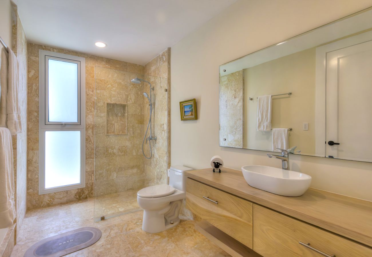 Villa en Adeje - Villa Golf & Sun Retreat