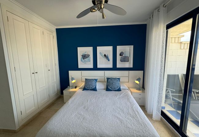 Apartment in Playa de Gandía - Beautiful condo in a gated and family complex close to the beach. Pool / Wifi / Gym / BBQ Apartment in Playa de Gandía - Beautiful condo in a gated and family complex close to the beach. Pool / Wifi / Gym / BBQ