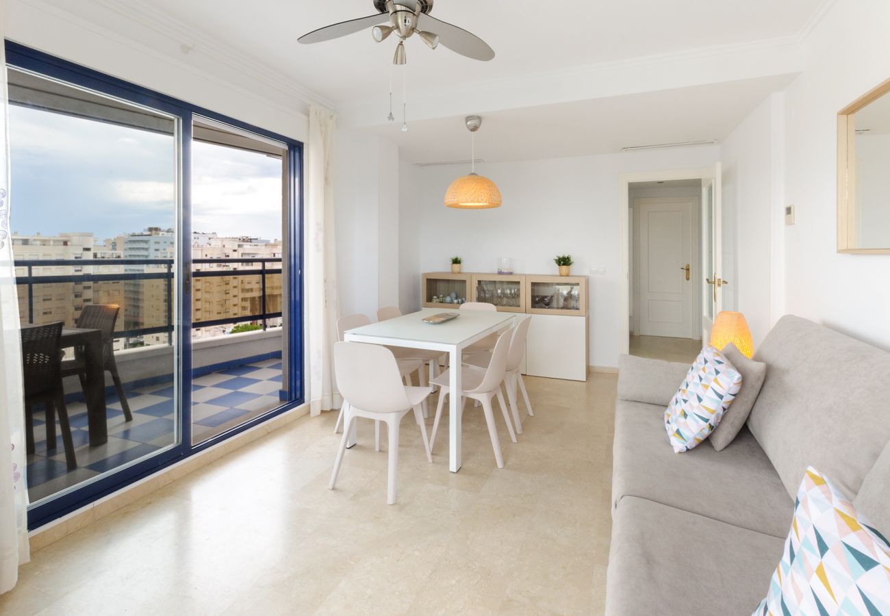 Apartment in Playa de Gandía - Beautiful condo in a gated and family complex close to the beach. Pool / Wifi / Gym / BBQ