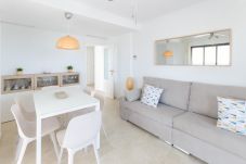 Apartment in Playa de Gandía - Beautiful condo in a gated and family complex close to the beach. Pool / Wifi / Gym / BBQ