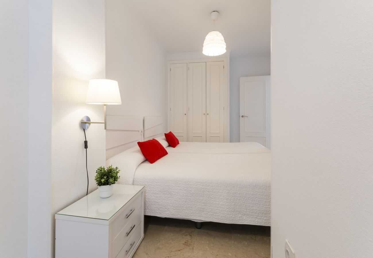 Apartment in Playa de Gandía - Beautiful condo family near to the beach. Pool / Wifi 