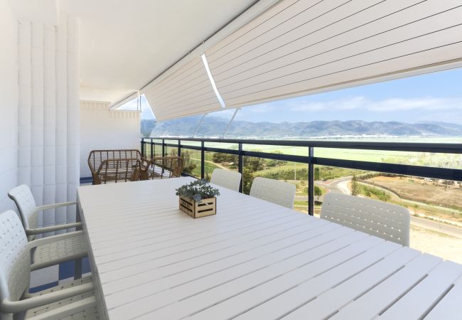 Apartment in Playa de Gandía - New Condo in the best Resort, Modern decoration Ideal for families. Apartment in Playa de Gandía - New Condo in the best Resort, Modern decoration Ideal for families.