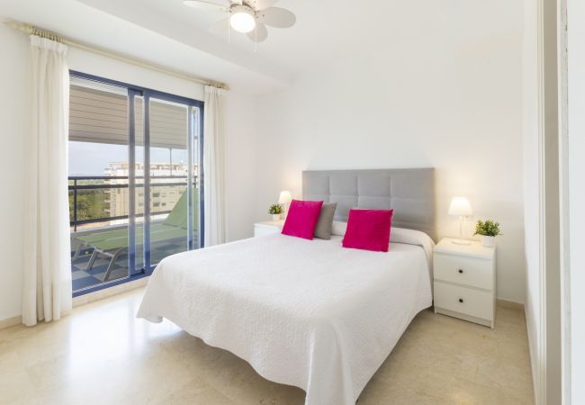 Apartment in Playa de Gandía - Condo with swimming pools, HEATING Swiming poo / FREE wifi / BBQ. Modern decoration Ideal for families. Apartment in Playa de Gandía - Condo with swimming pools, HEATING Swiming poo / FREE wifi / BBQ. Modern decoration Ideal for families.