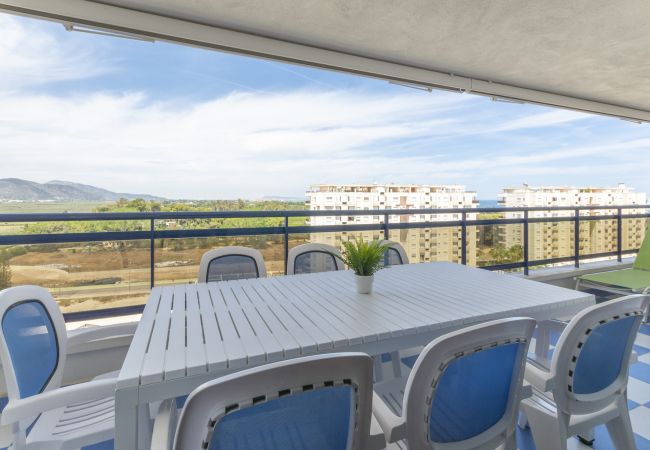Apartment in Playa de Gandía - Condo with swimming pools, HEATING Swiming poo / FREE wifi / BBQ. Modern decoration Ideal for families. Apartment in Playa de Gandía - Condo with swimming pools, HEATING Swiming poo / FREE wifi / BBQ. Modern decoration Ideal for families.
