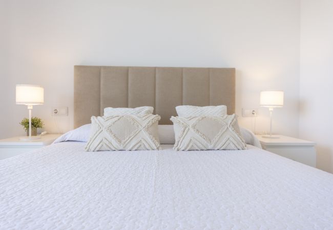 Apartment in Playa de Gandía - Beautiful condo in a gated and family complex close to the beach. HEATING Pool / FREE Wifi / Gym / BBQ Apartment in Playa de Gandía - Beautiful condo in a gated and family complex close to the beach. HEATING Pool / FREE Wifi / Gym / BBQ