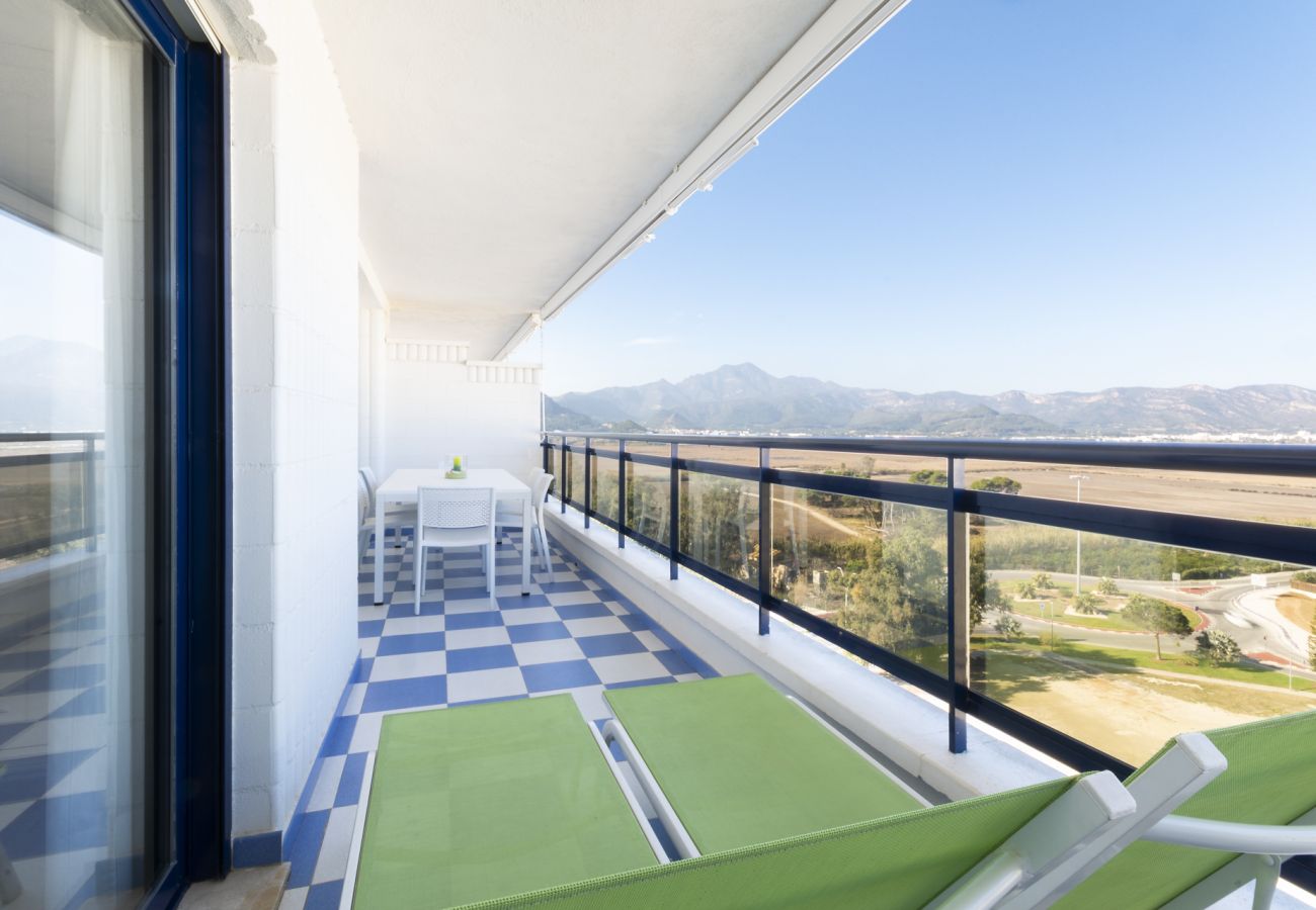 Apartment in Playa de Gandía - Beautiful condo in a gated and family complex close to the beach. HEATING Pool / FREE Wifi / Gym / BBQ