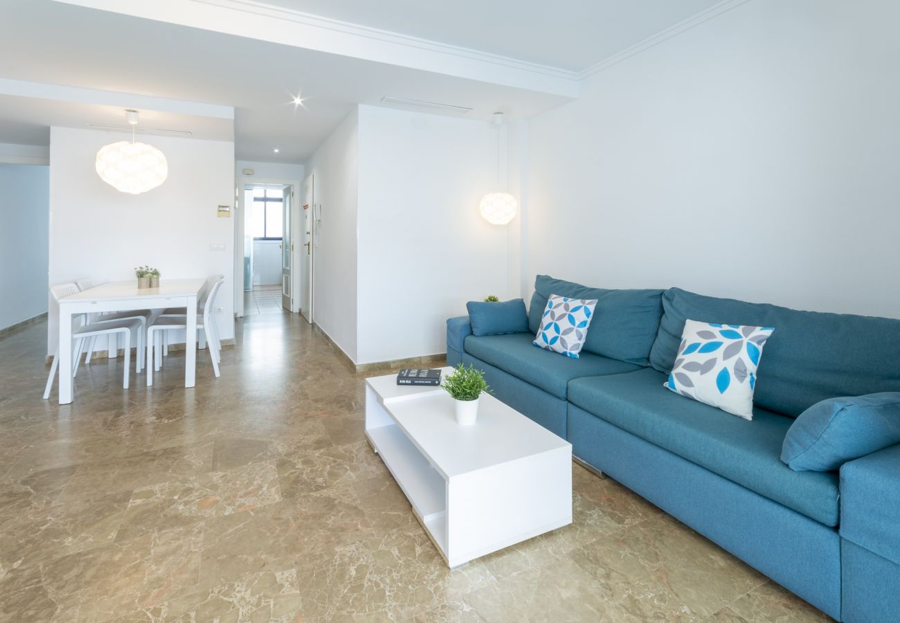 Apartment in Playa de Gandía - Beautiful condo family near to the beach. Pool / Free Wifi / Sauna/ Sunny terrace