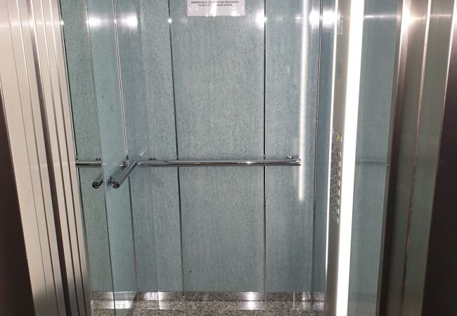 Apartment in Playa de Gandía - Amazing modern style condo, wifi free, interantional channels, heating swimming pool, children's area, BBQ Apartment in Playa de Gandía - Amazing modern style condo, wifi free, interantional channels, heating swimming pool, children's area, BBQ