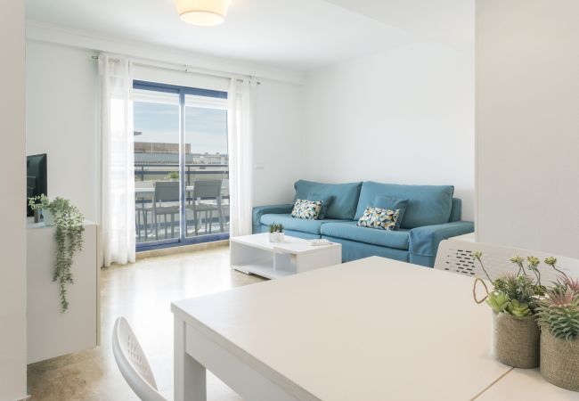 Apartment in Playa de Gandía - Amazing modern style condo, wifi free, interantional channels, heating swimming pool, children's area, BBQ Apartment in Playa de Gandía - Amazing modern style condo, wifi free, interantional channels, heating swimming pool, children's area, BBQ