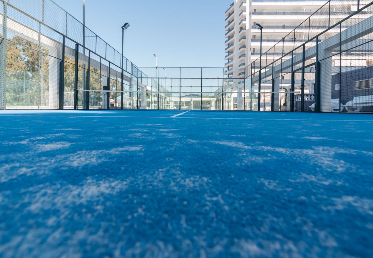 Apartment in Playa de Gandía - Amazing modern style condo, wifi free, interantional channels, heating swimming pool, children's area, BBQ Apartment in Playa de Gandía - Amazing modern style condo, wifi free, interantional channels, heating swimming pool, children's area, BBQ