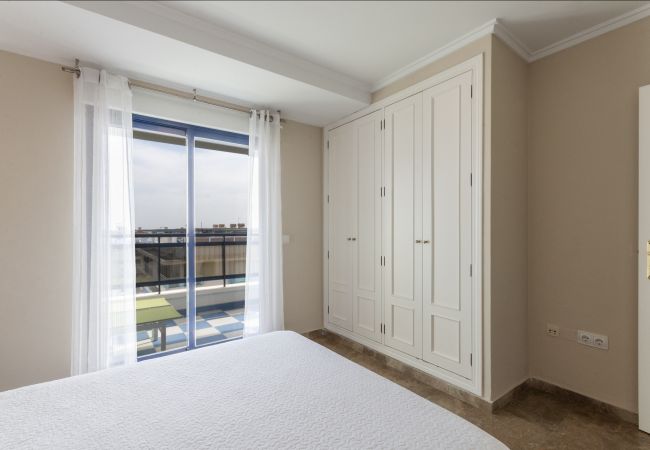 Apartment in Playa de Gandía - Apartment with modern decoration. Ideal for families. Apartment in Playa de Gandía - Apartment with modern decoration. Ideal for families.