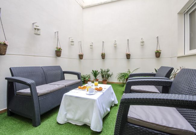 Apartment in Playa de Gandía - Beautiful apartment, modern decoration. Next to the port. Free WIFI Apartment in Playa de Gandía - Beautiful apartment, modern decoration. Next to the port. Free WIFI