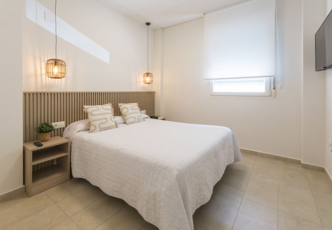 Apartment in Playa de Gandía - Beautiful apartment, modern decoration. Next to the port. Free WIFI Apartment in Playa de Gandía - Beautiful apartment, modern decoration. Next to the port. Free WIFI
