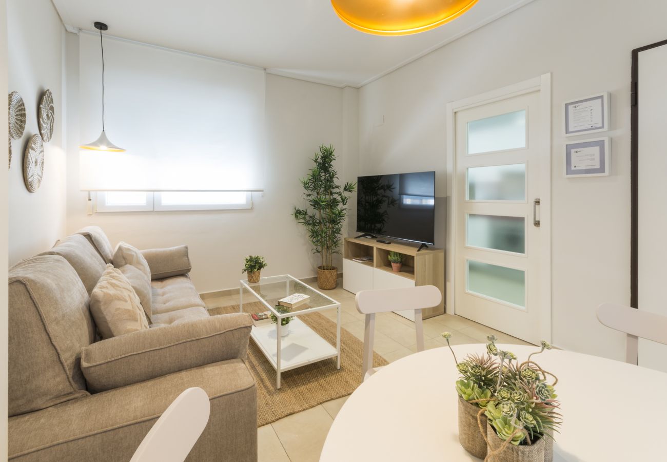 Apartment in Playa de Gandía - Beautiful apartment, modern decoration. Next to the port. Free WIFI