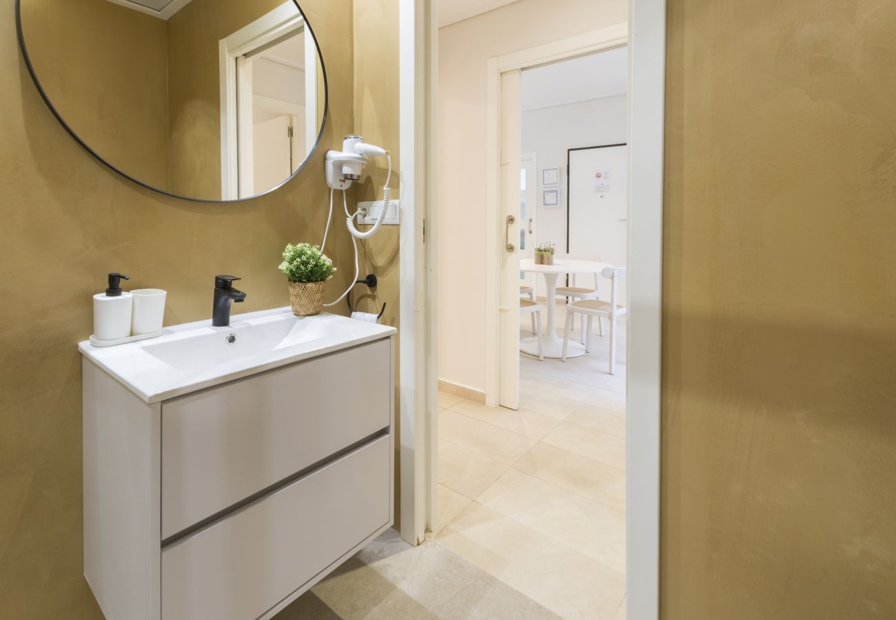 Apartment in Playa de Gandía - Beautiful apartment, modern decoration. Next to the port. Free WIFI