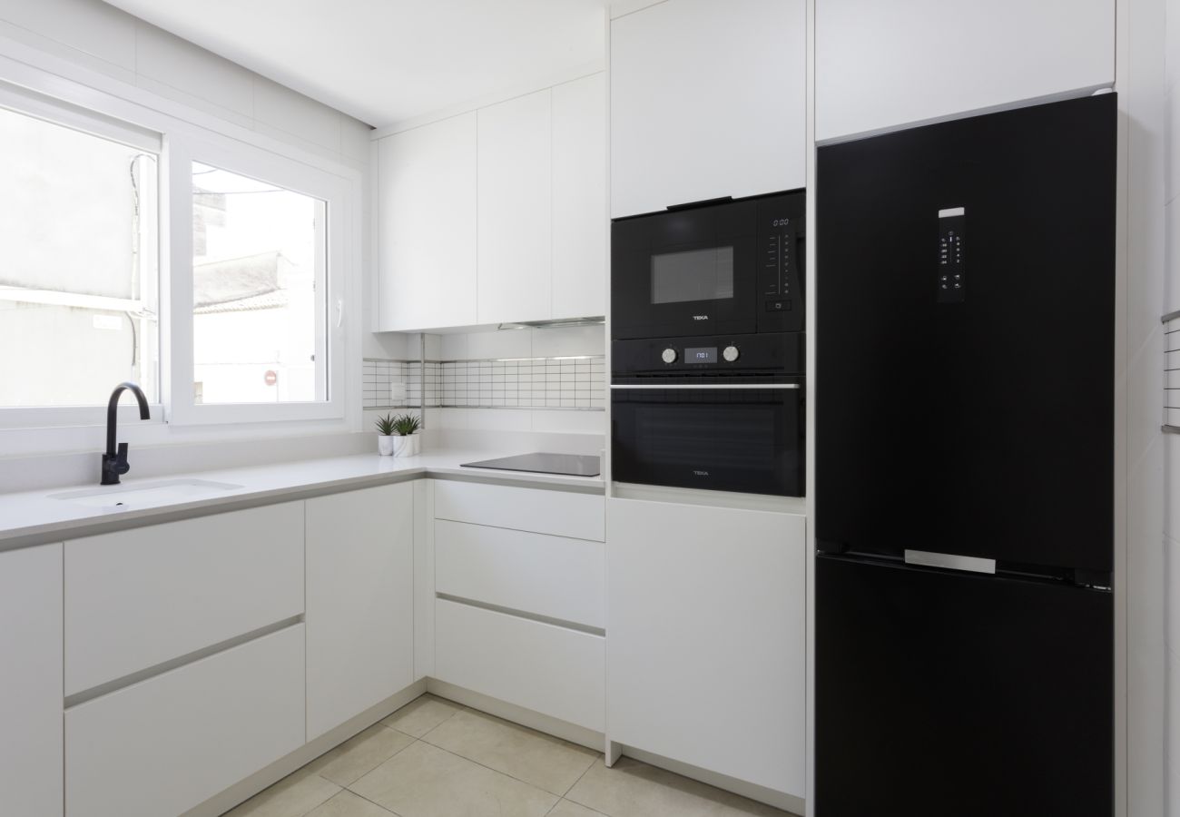 Apartment in Playa de Gandía - Beautiful apartment, modern decoration. Next to the port. Free WIFI - only families