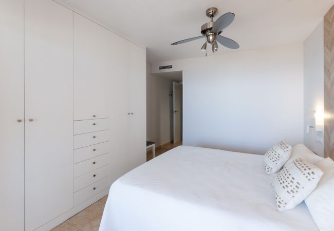 Apartment in Playa de Gandía - Luxurious and Beautiful three Bedroom Beachfront Property Apartment in Playa de Gandía - Luxurious and Beautiful three Bedroom Beachfront Property