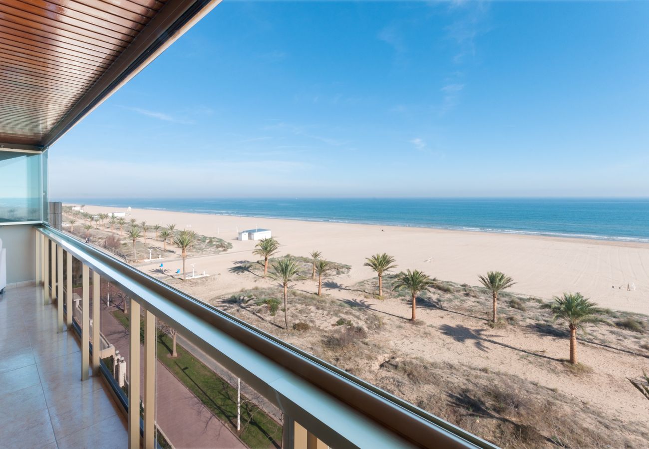 Apartment in Playa de Gandía - Luxurious and Beautiful three Bedroom Beachfront Property Apartment in Playa de Gandía - Luxurious and Beautiful three Bedroom Beachfront Property