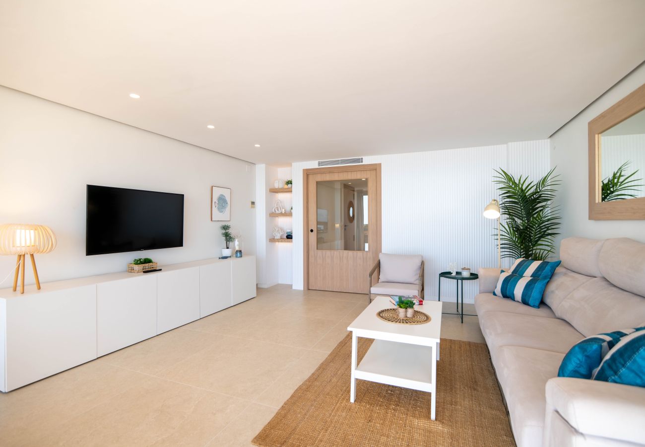 Apartment in Playa de Gandía - Luxurious and Beautiful three Bedroom Beachfront Property - only families
