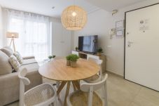 Apartment in Playa de Gandía - Apartment with kitchen office. Modern decoration Next to the port. Wifi