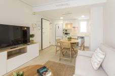 Apartment in Playa de Gandía - Condo decorated in modern style, with wifi.