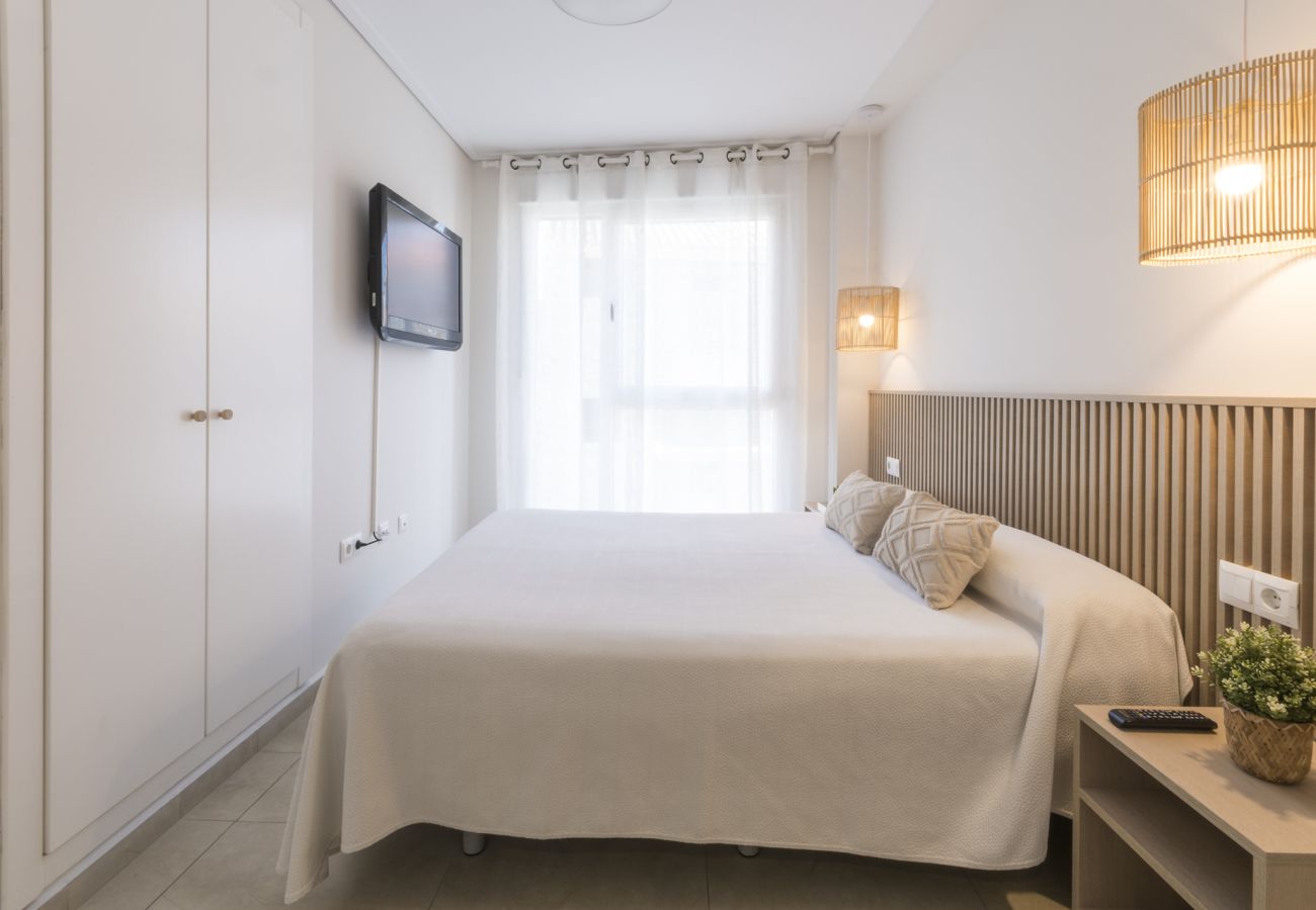 Apartment in Playa de Gandía - Family condo with 2 bedrooms. Wifi