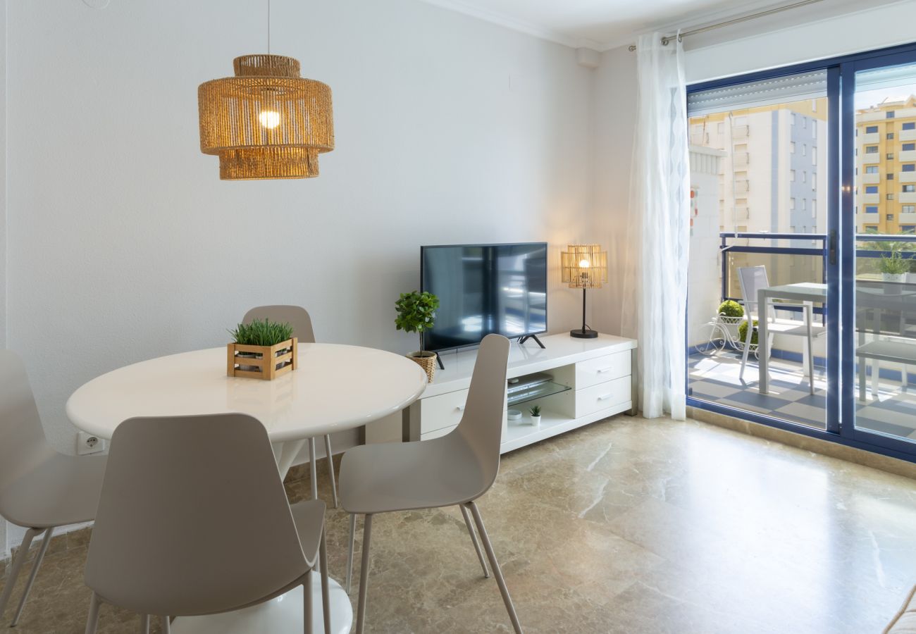 Apartment in Playa de Gandía - Beautiful property with 2 bedrooms. Swimming pool. Free Wifi, Sauna