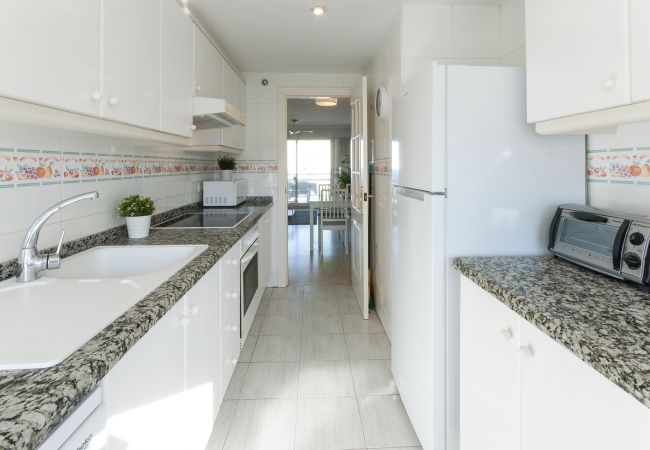Apartment in Playa de Gandía - Beautiful property with 2 bedrooms. Swimming pool. Wifi Apartment in Playa de Gandía - Beautiful property with 2 bedrooms. Swimming pool. Wifi