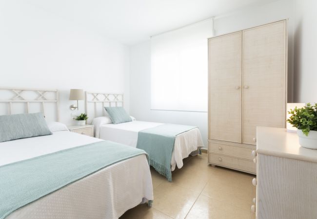 Apartment in Playa de Gandía - Beautiful flat with mediterranean style and max confornt Apartment in Playa de Gandía - Beautiful flat with mediterranean style and max confornt