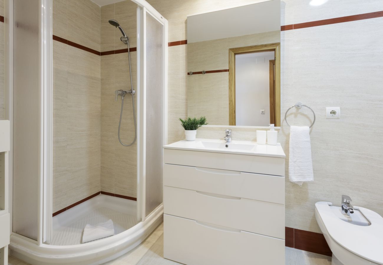 Apartment in Playa de Gandía - Apartment Sea views with, HD TV. - Only families
