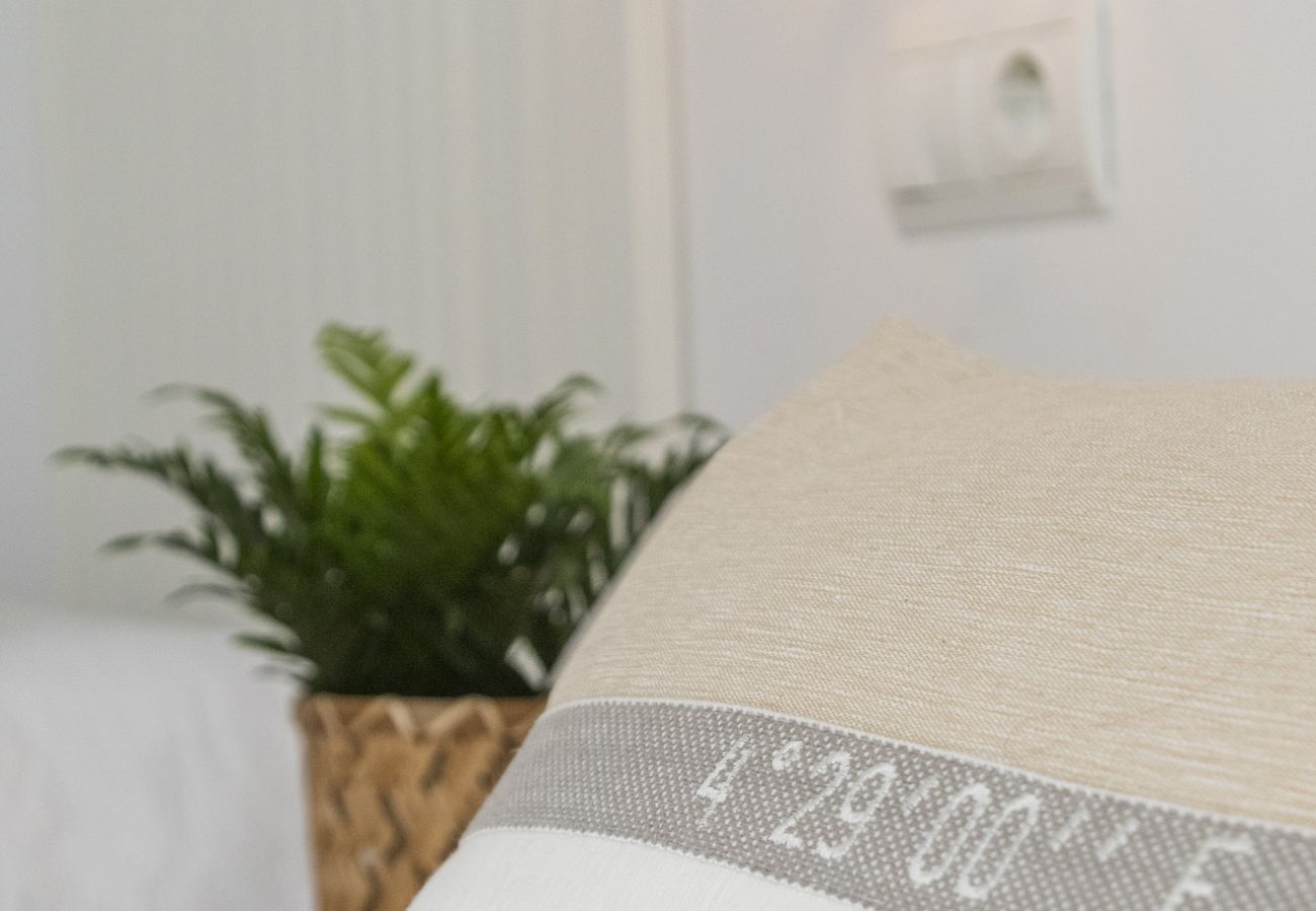 Apartment in Playa de Gandía - Panoramic Sea Views. Family Getaway To The Beach!