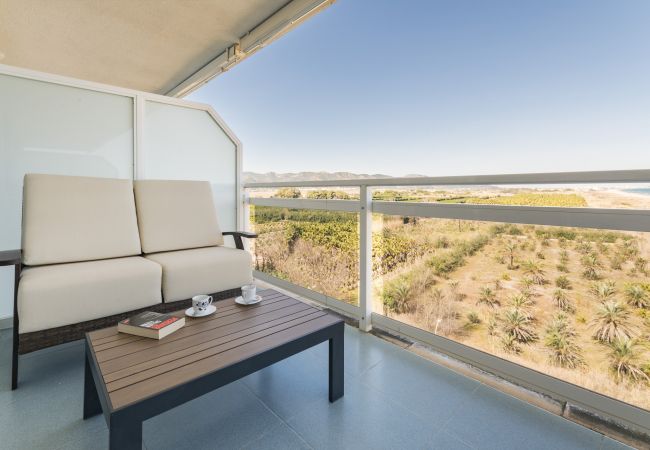 Apartment in Playa de Gandía - Fabulous beach condo for a great vacation. Amazing Sea Views! Apartment in Playa de Gandía - Fabulous beach condo for a great vacation. Amazing Sea Views!