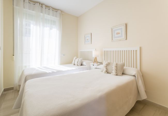Apartment in Playa de Gandía - Fabulous beach condo for a great vacation. Amazing Sea Views! Apartment in Playa de Gandía - Fabulous beach condo for a great vacation. Amazing Sea Views!