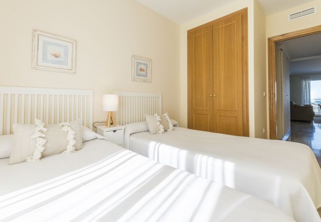 Apartment in Playa de Gandía - Fabulous beach condo for a great vacation. Amazing Sea Views! Apartment in Playa de Gandía - Fabulous beach condo for a great vacation. Amazing Sea Views!